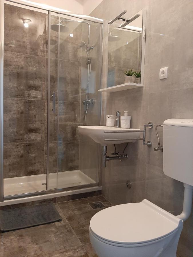 Cvita Apartment Vodice Bagian luar foto