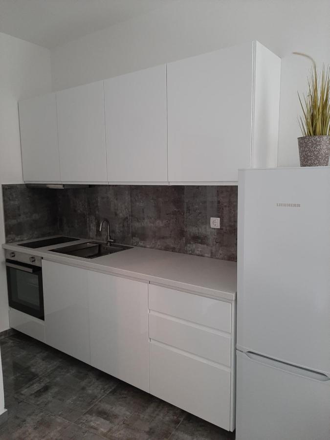 Cvita Apartment Vodice Bagian luar foto