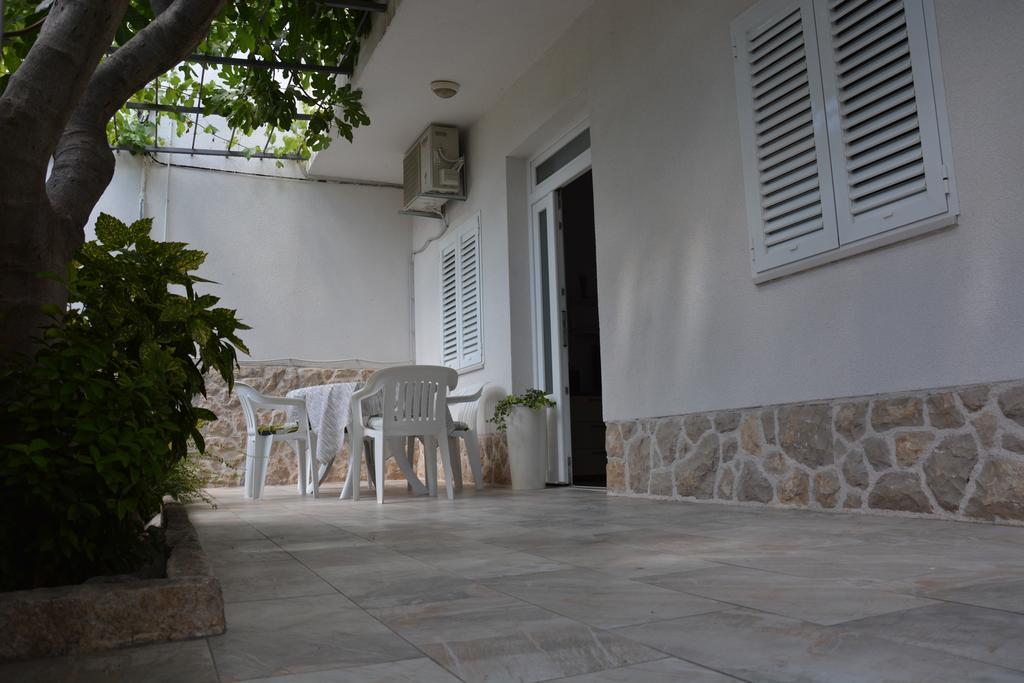 Cvita Apartment Vodice Bagian luar foto