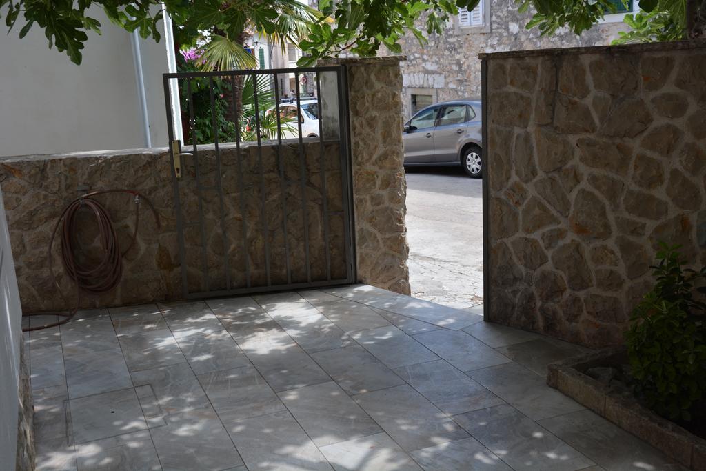 Cvita Apartment Vodice Bagian luar foto